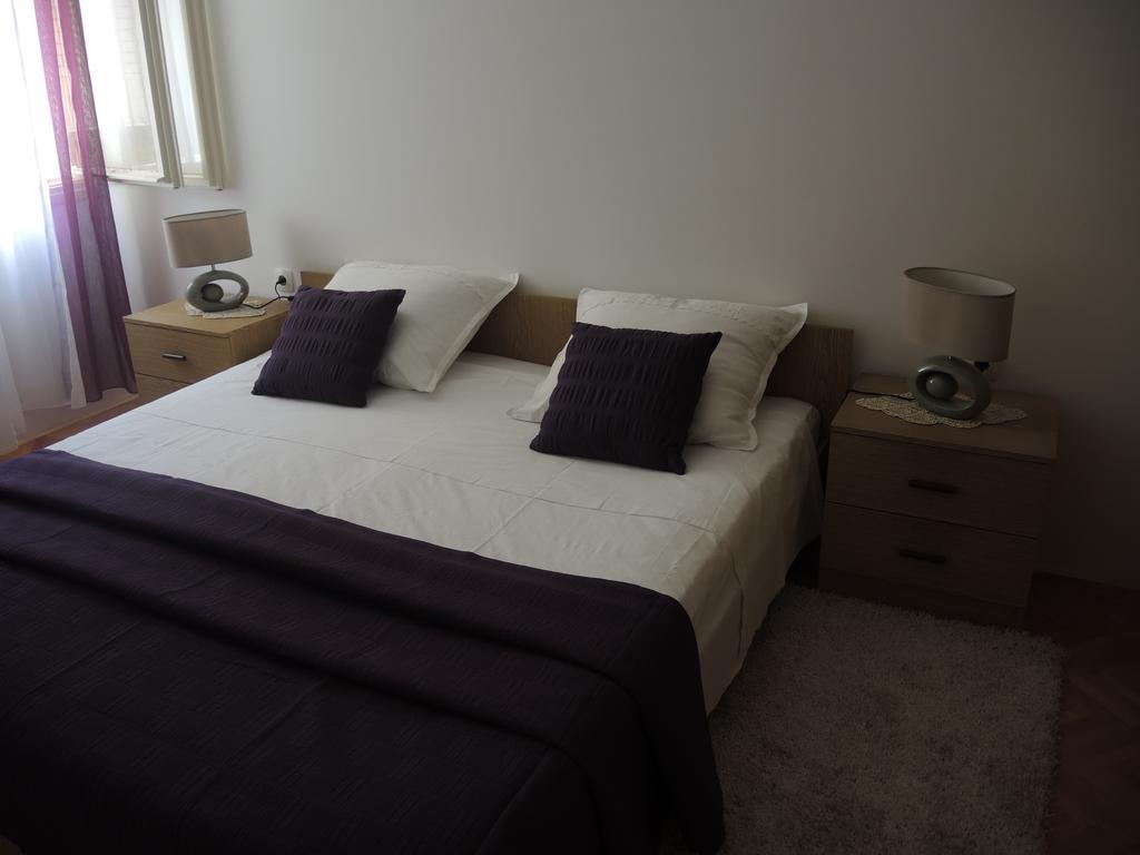 Apartment In Centre For 7 Split Habitación foto